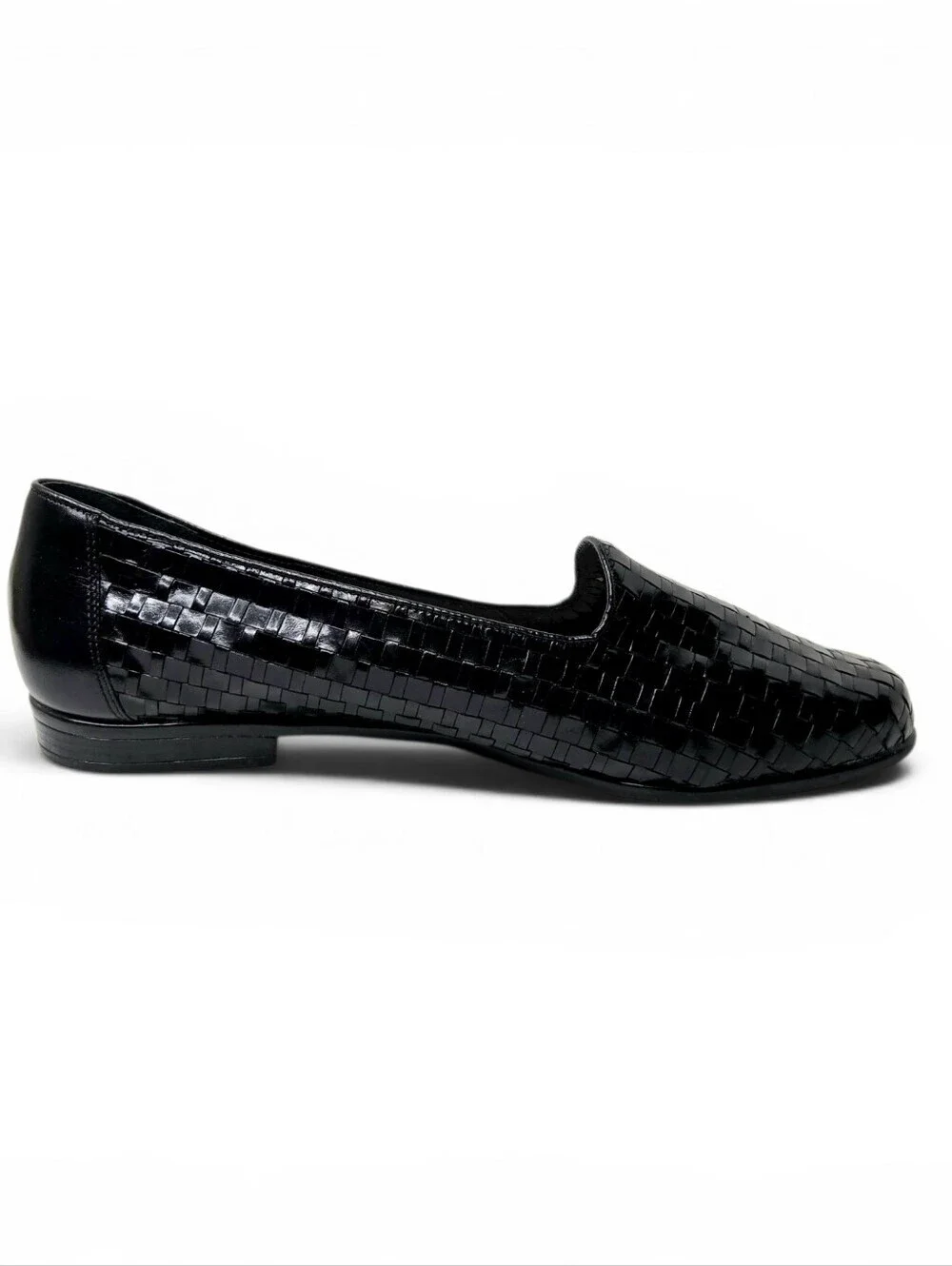 Trotters Black woven leather loafers. 12WW